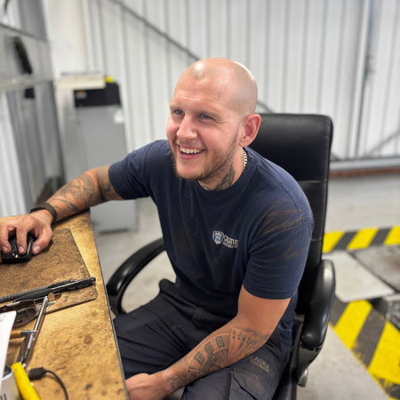 Technician and MOT testet Shaun